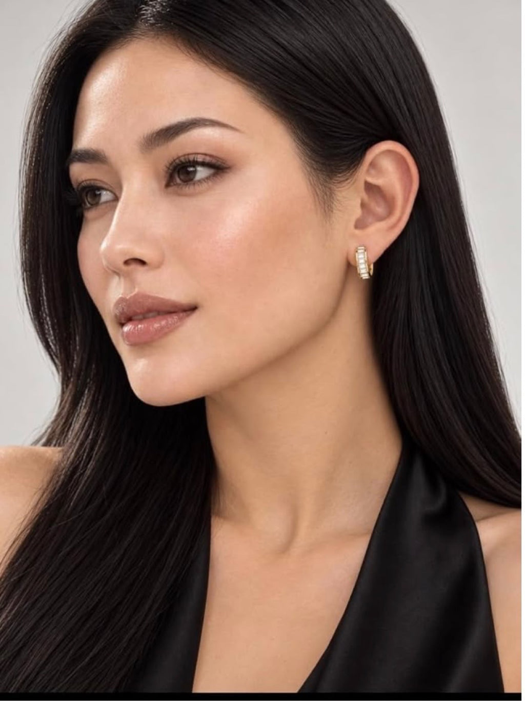 Model wearing Tina Baguette Hoops